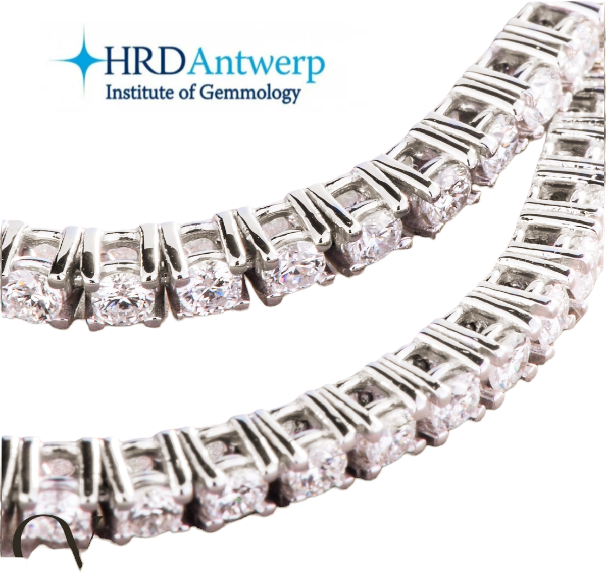 Pulsera de tenis certificada HRD en oro blanco de 18k y diamantes naturales 4,03 ct E VVS1