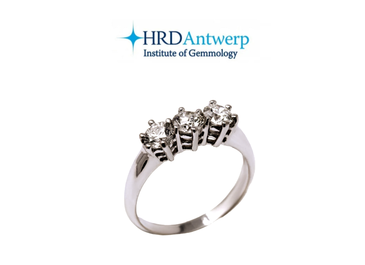 Anillo de trilogía con certificación HRD y 3 diamantes naturales de 0,94 ct