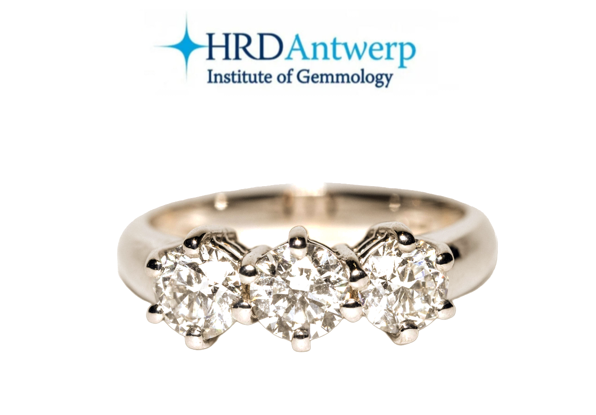 Anillo de trilogía con certificación HRD y 3 diamantes naturales de 0,94 ct