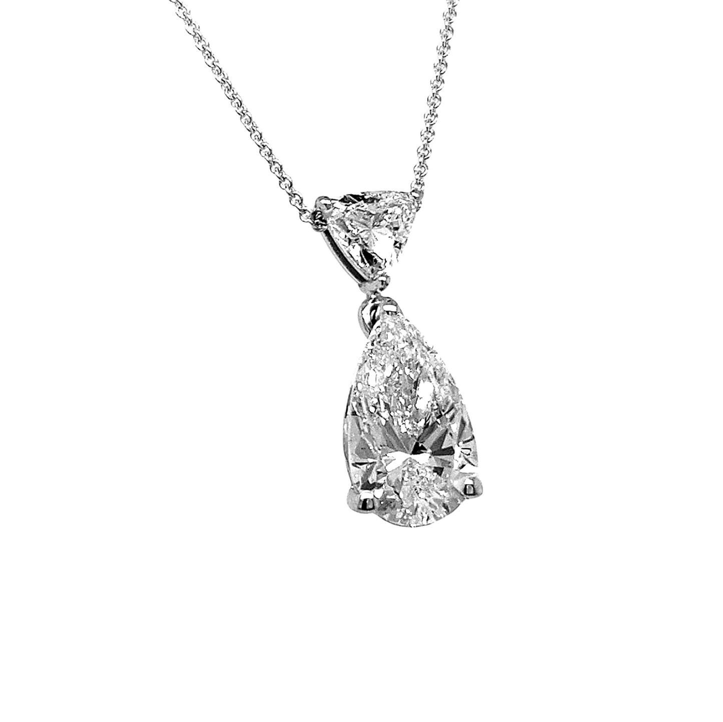 Collana in oro bianco e diamanti naturali 0.70ct