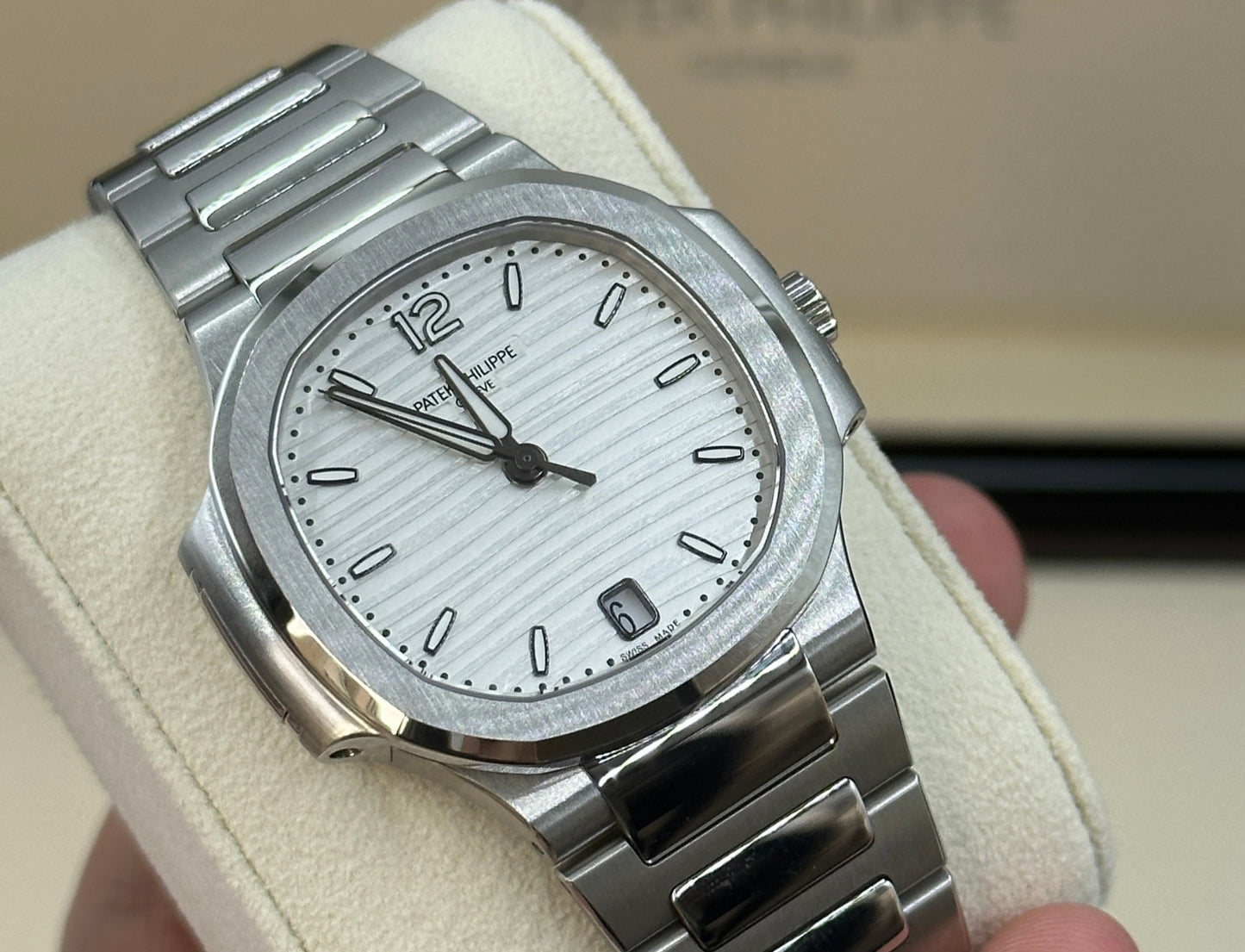 Patek Philippe Nautilus 7118/1A-010