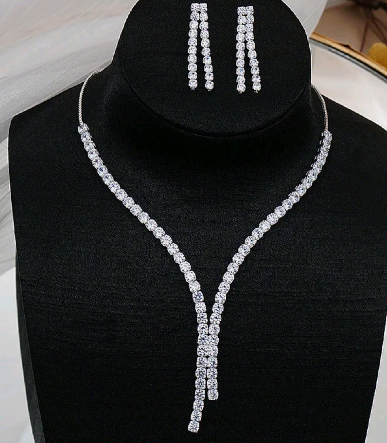 Conjunto collar y pendientes tenis oro y diamantes naturales 14,60 ct